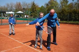 Tennisunterricht mit Jugendlichen